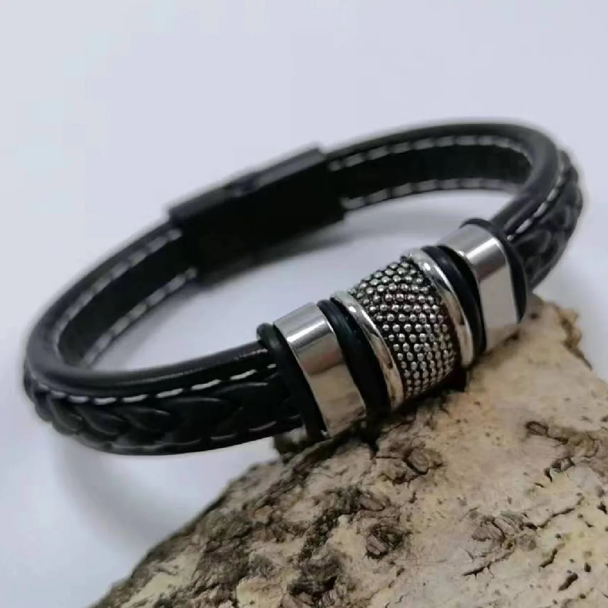 Tree Male Unique Design Trendy Vintage Cuff Men Bracelets PU Leather Bracelets Bangles for Men Jewelry