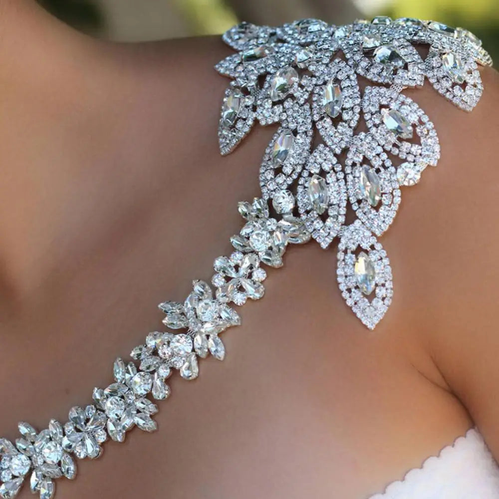 Shoulder Necklace Crystal  Jewelry  Exaggerated Silver Color Shoulder Piece Necklace