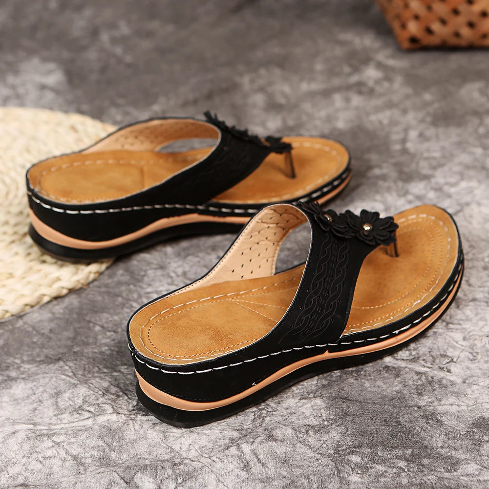 Slip-On Flip Flops Comfortable Casual Beach Sandals with Arch Support