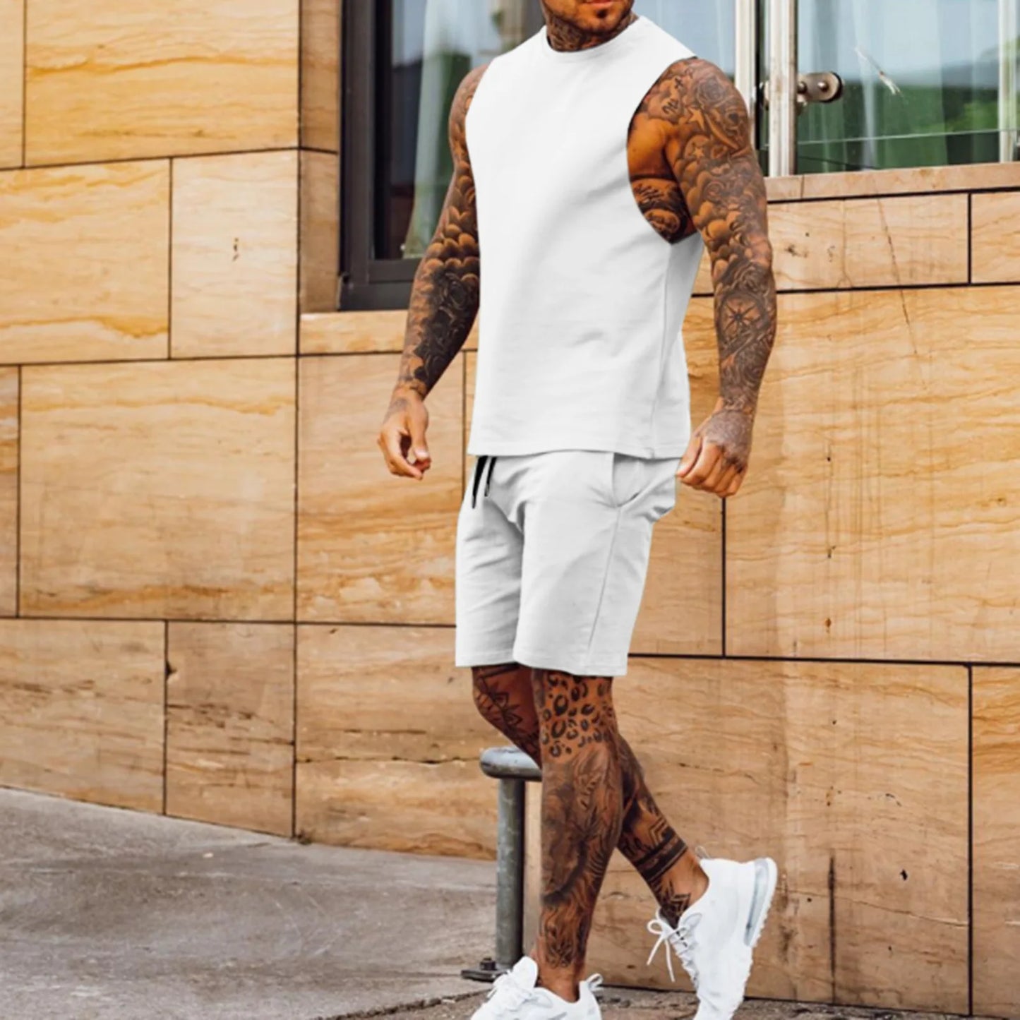Sportswear Men's Casual Thin Five Quarter Pants Sleeveless Top Solid Color Camelback Shorts Two-piece Set