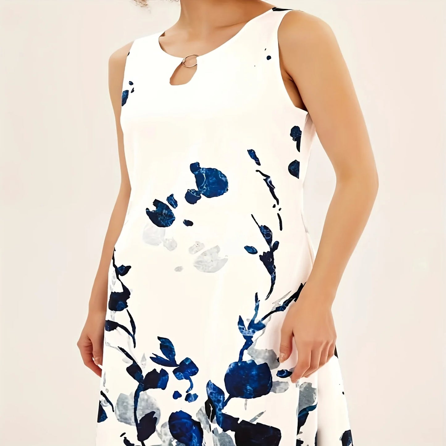 Flirty Floral Print Maxi Dress - Bohemian Chic, Sleeveless Crew Neck with Keyhole - Pockets for Women - Perfect Casual Summer Dr