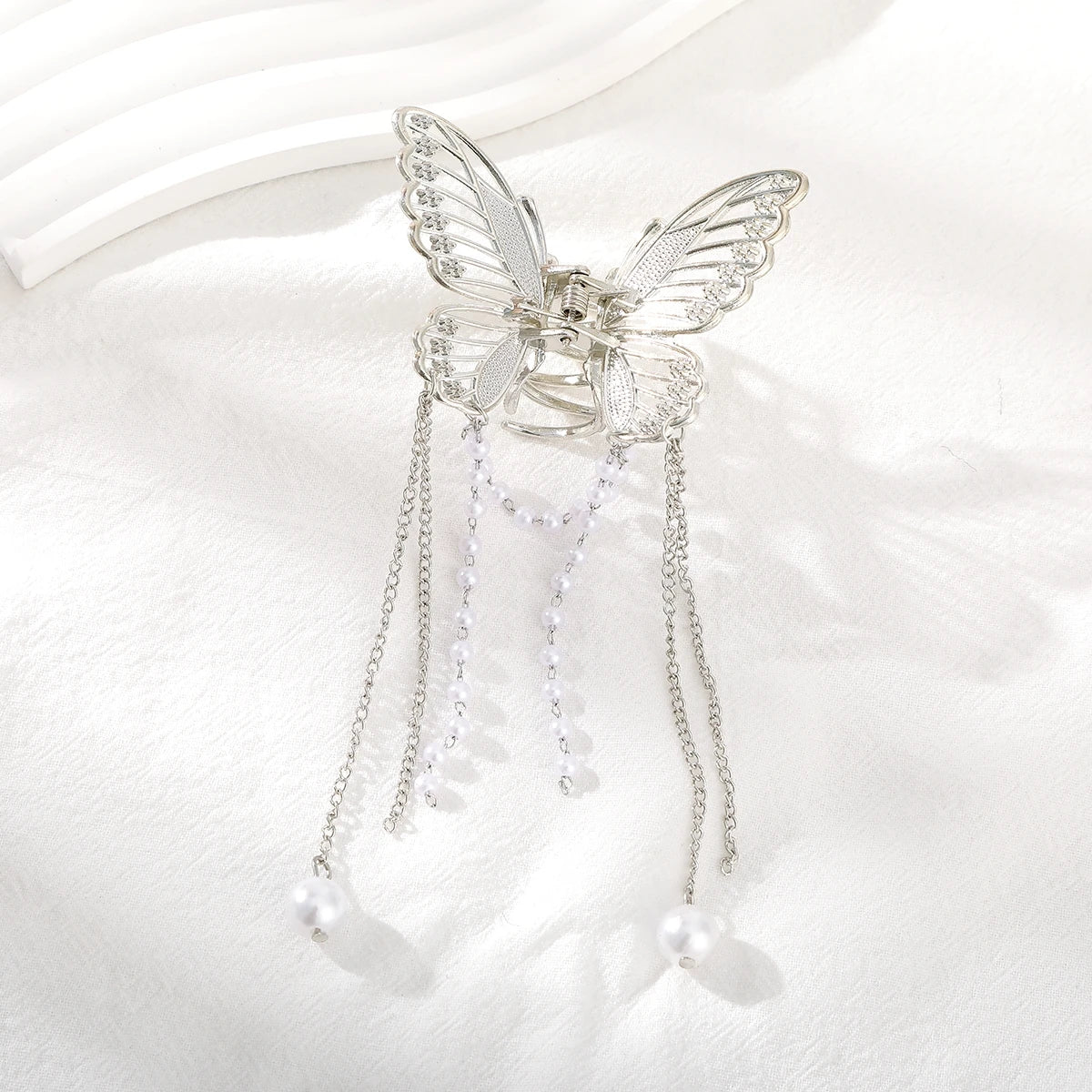 Hairpin Hair Accessories Women Simple Hair Claw Clip Butterfly Pearl Tassel Hair Clip