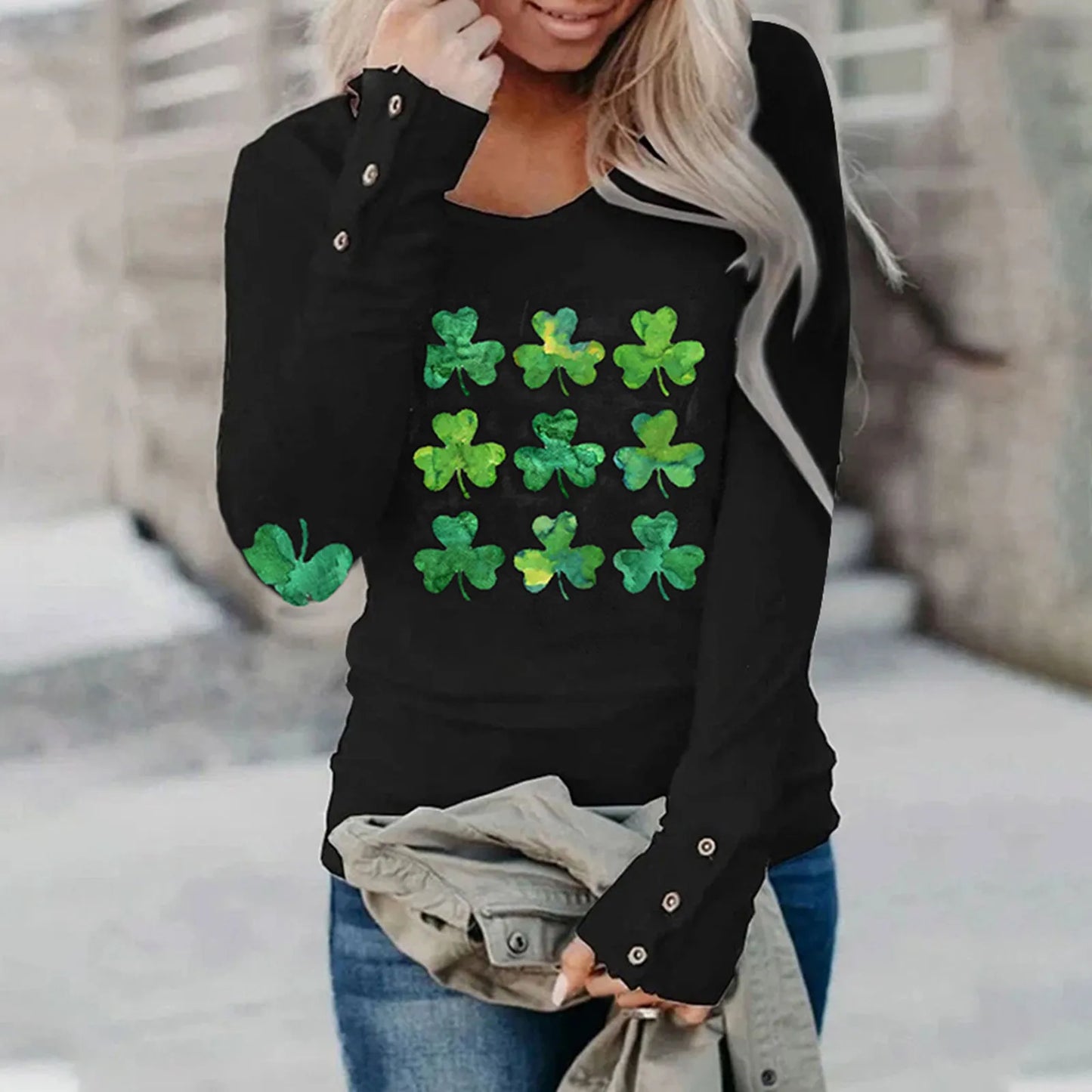 Women's St Patrick's Day Irish T-Shirts Green Clovers Print Long Sleeve Round Neck Loose Casual Tees