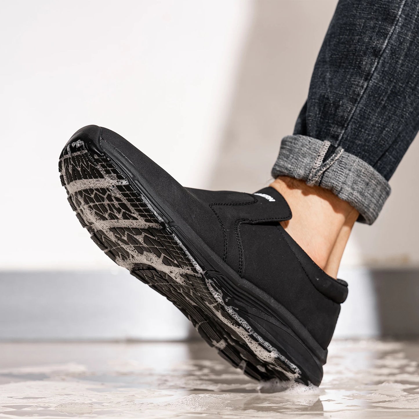 Chef Shoes  Resistant Kitchen Cook Waterproof Non Slip Work Shoes Oil-proof Safety Shoes Hotel Restaurant Plus Size