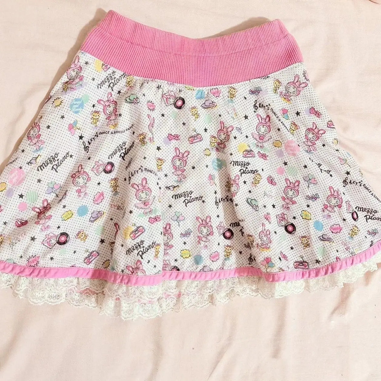 Vintage Print A-line Lace Mini Skirt