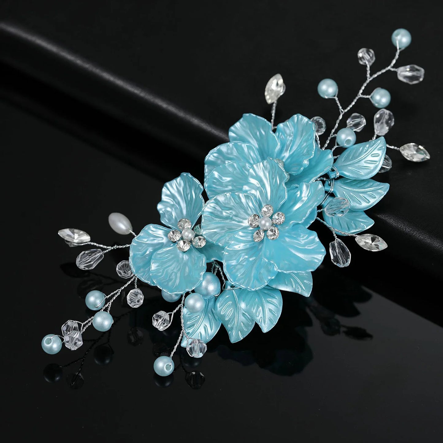 Pink/White/Blue Flower Hair Clips Handmade Pearls Floral Hairpins for Hair Jewelry Elegant Bridesmaids Headdress