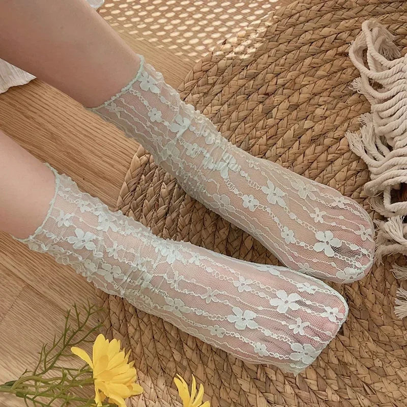 Women's Breathable Transparent Floral Lace Socks Sweet Mesh Fishnet Socks Soft Fun Socks Hosiery