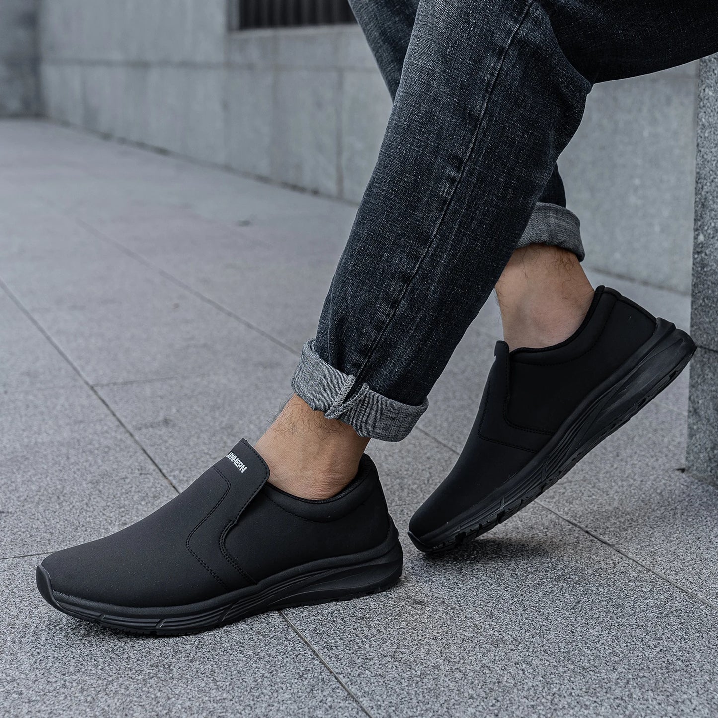 Chef Shoes  Resistant Kitchen Cook Waterproof Non Slip Work Shoes Oil-proof Safety Shoes Hotel Restaurant Plus Size