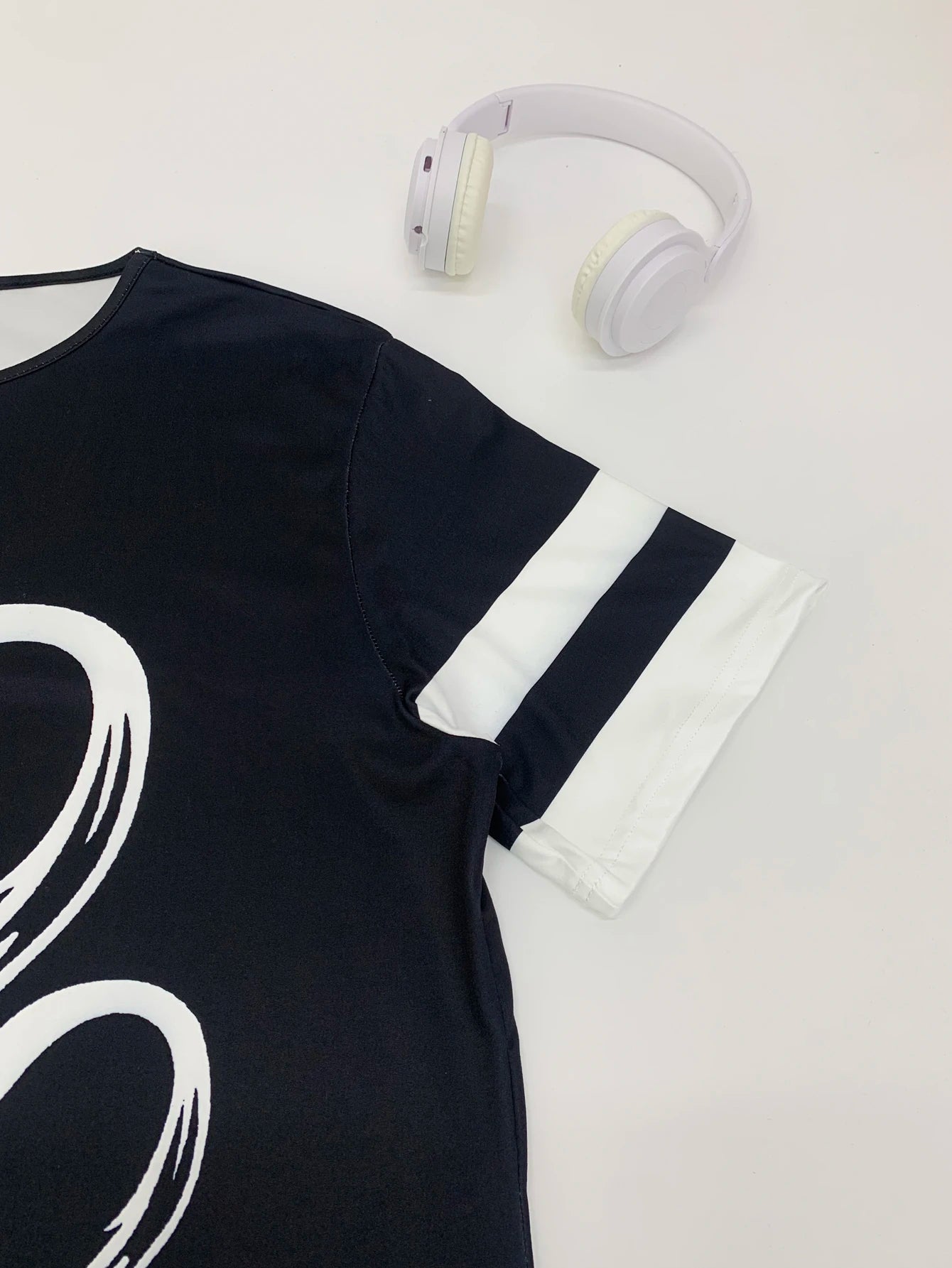 women's casual short-sleeved love and elegant comfort pullover T-shirts for spring and summer