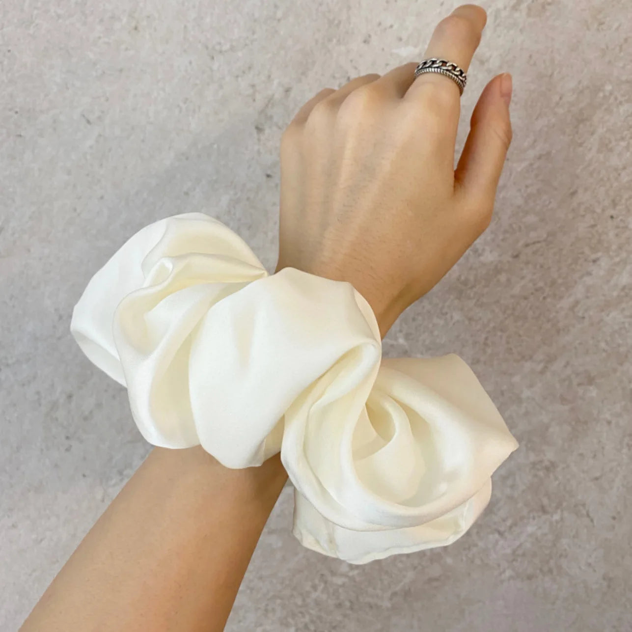 Fashion Oversized Silk Scrunchies for Women Chiffon Elastic Hair Ties Ponytail Holder Headwear