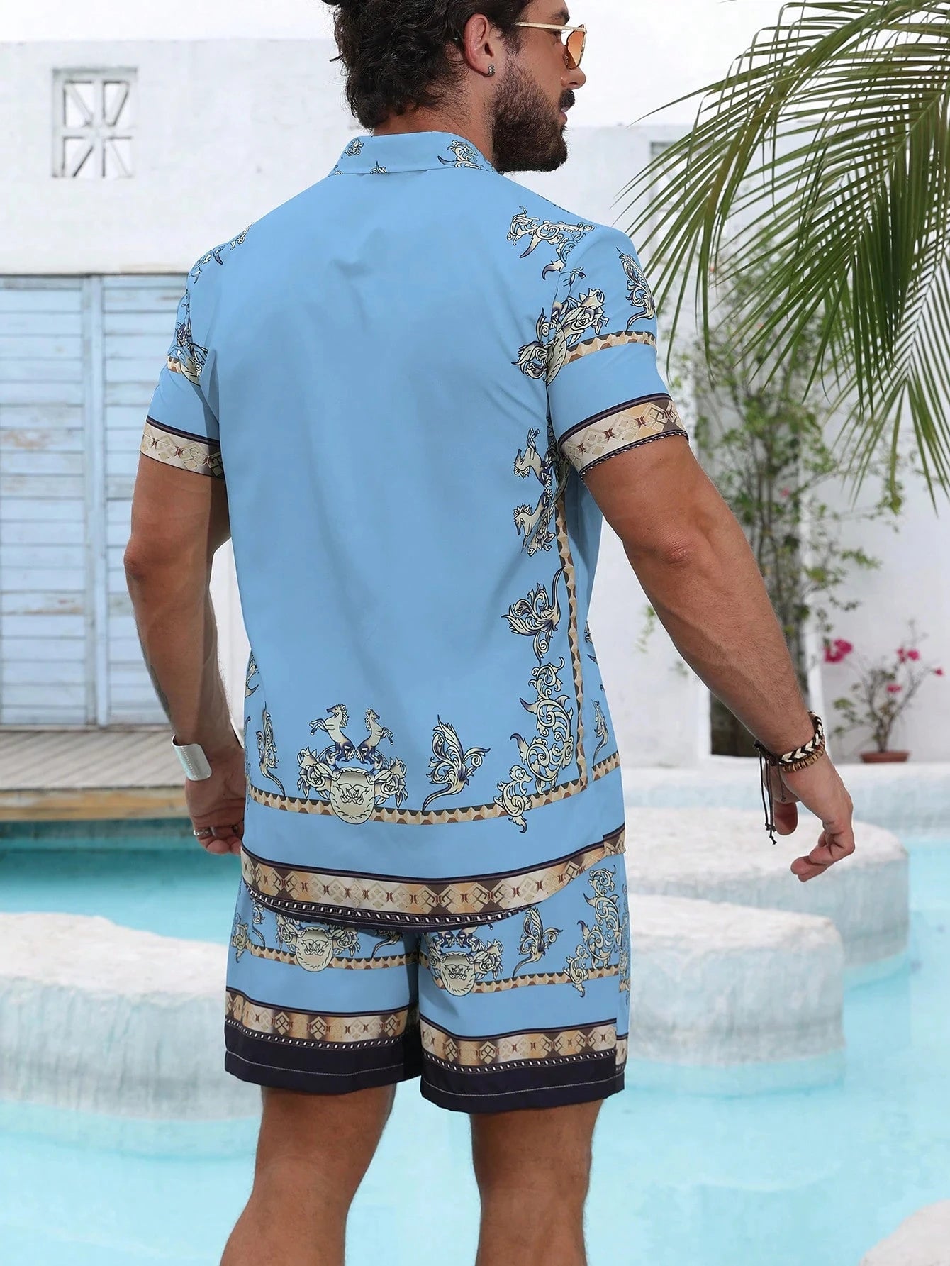 Baroque Luxury Printed Men's Shirt Shorts 2 Piece Set Summer Casual Shirt Hawaiian Beach Short-sleeved Men's Suits Clothing