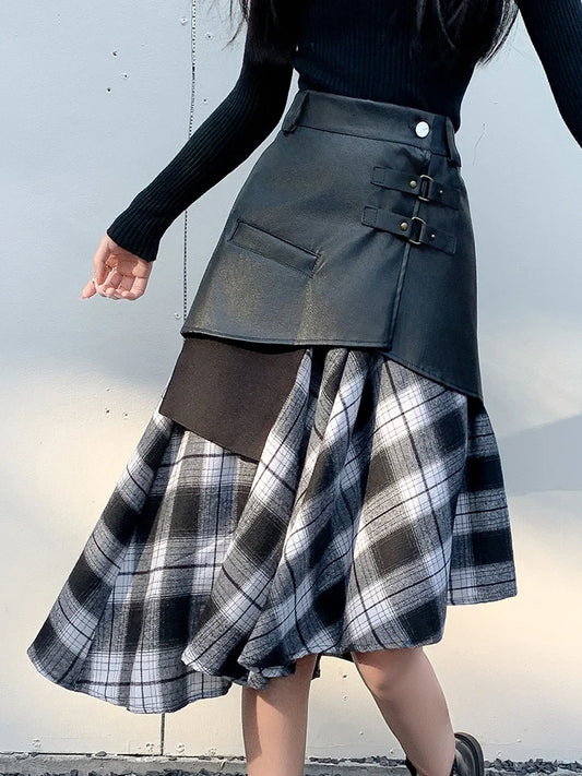 Stylish 2 Piece Stitching PU Plaid Skirts