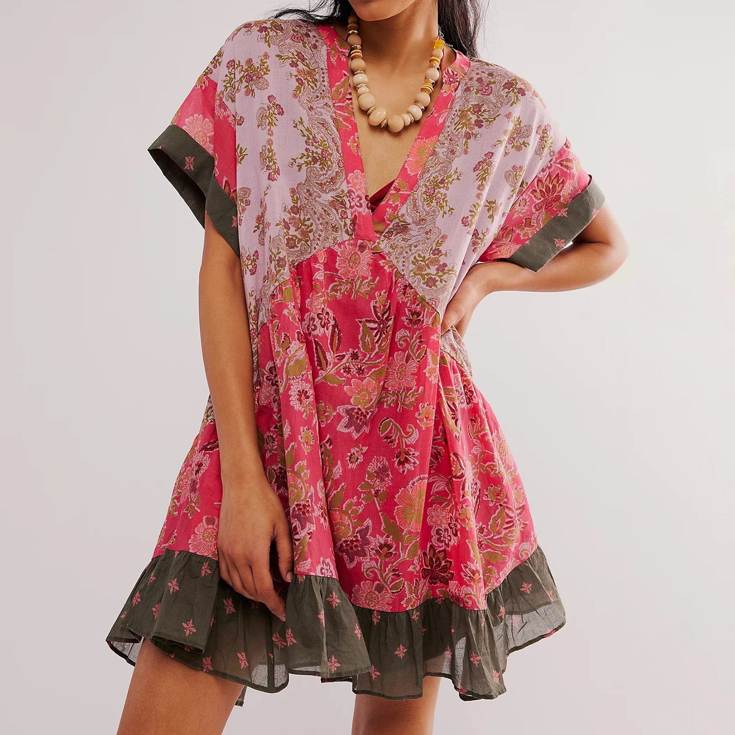 Women s Sleeveless Dress with Ruffle Hem in Tropical Print Summer Boho Beach Dress with Pockets