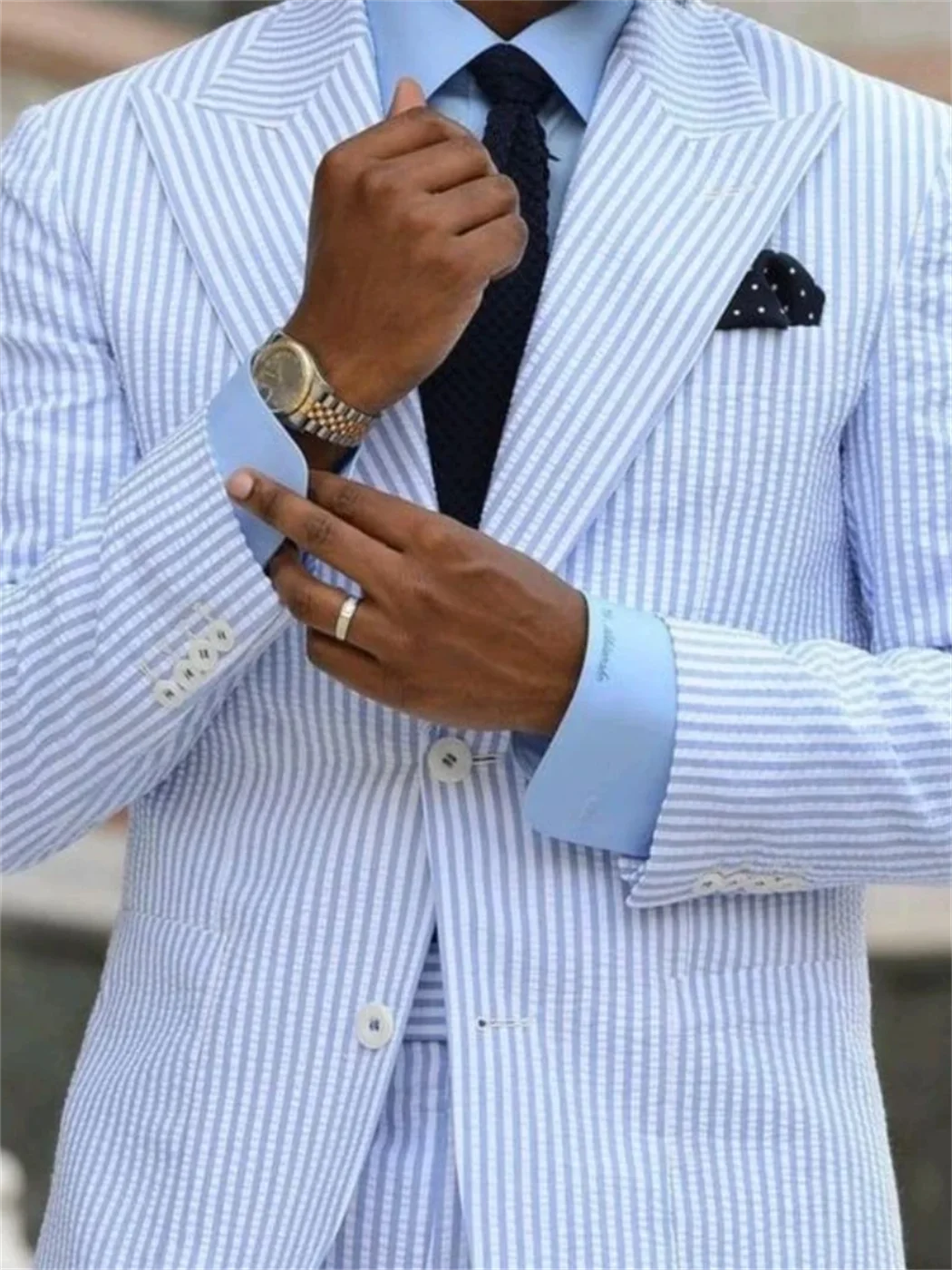 2 Pieces  Casual Men Suits Seersucker Stripe Outfits Custom Wedding Groom Tuxedo Peaked Lapel Jacket + Pants