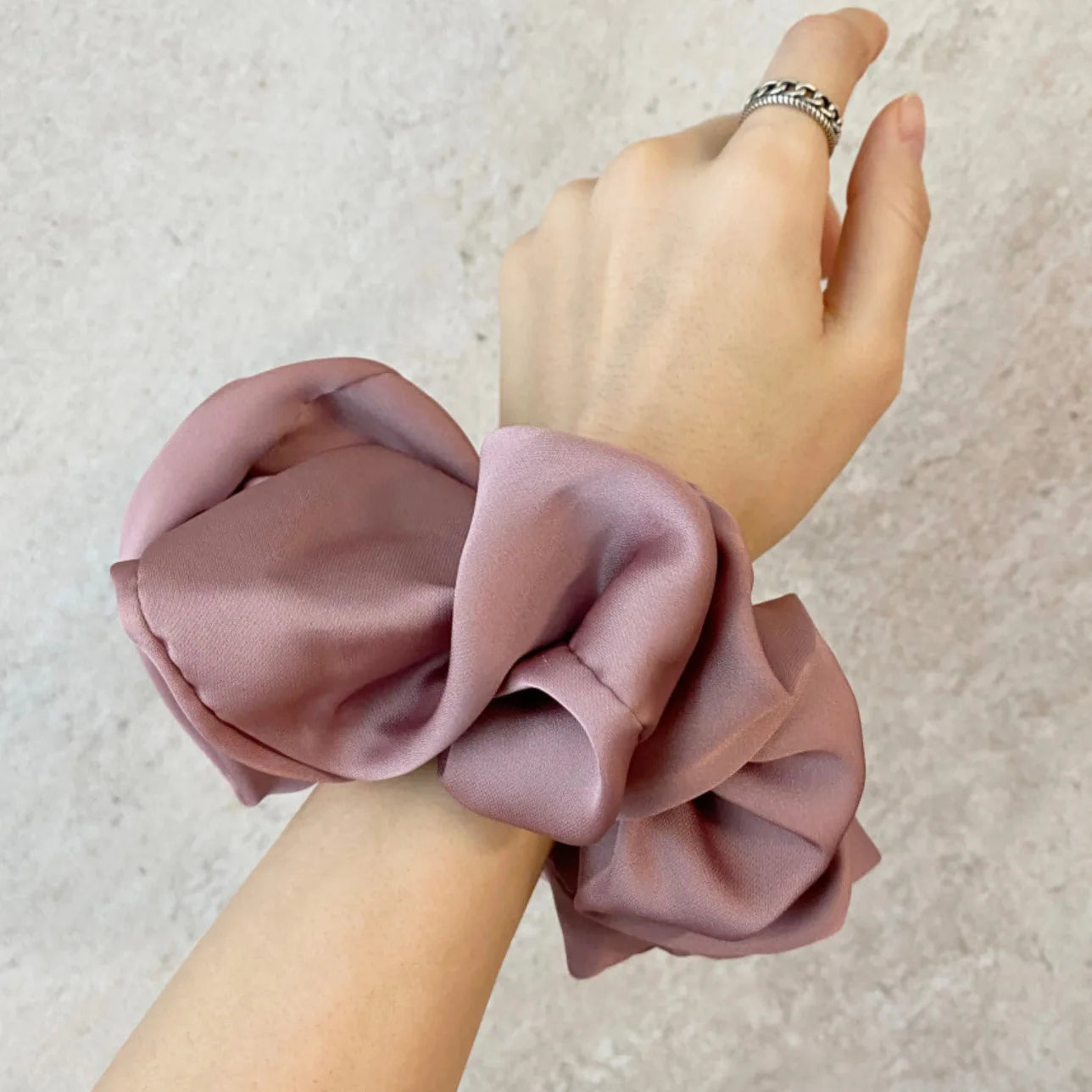 Fashion Oversized Silk Scrunchies for Women Chiffon Elastic Hair Ties Ponytail Holder Headwear