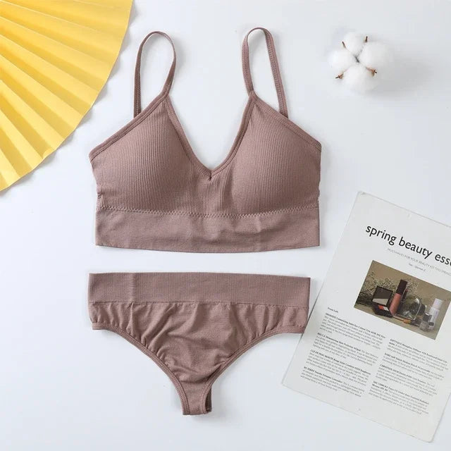 Bra and Panties Set Push Up Sports Bra Set Seamless Active Bra Thong Lingerie Set Fitness Crop Top