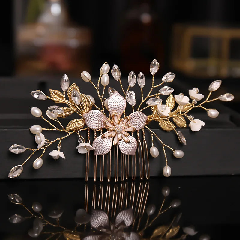 Pearl Flower Hairpin Side Comb Golden Leaf Shaped Alloy  Insert Jewelry Comb Hair Jewelry Bride Headwear