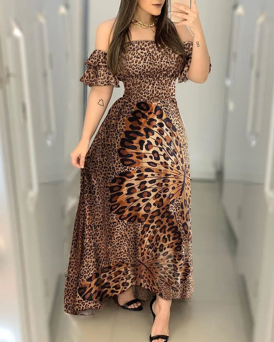 Maxi Dress with Ruffled Off-Shoulder Design and Chic Leopard Print Pattern