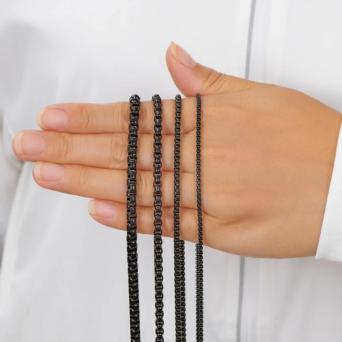 HIYEE 1 Piece 2mm/3mm/4mm/5mm Black Color Box Link Chain Classic Curb Necklace Stainless Steel Jewelry for Men Women