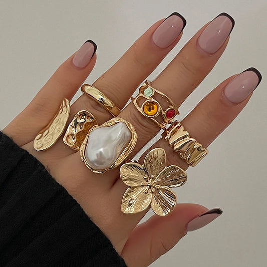 6Pcs Exaggerated Metal Finger Rings Set for Women Vintage Flower Pearl Crystal Europe America Open Rings Luxury Jewelry