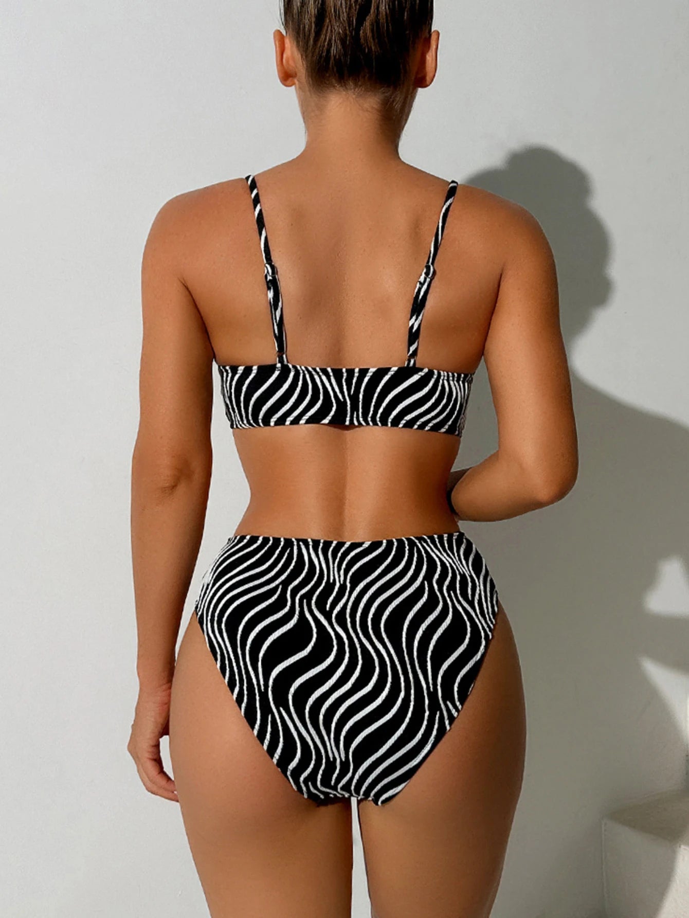 Women's Bikini Set Stripe Print 2 Piece Swimsuit Drawstring Lace-up V Neck Suspender Backless Beach Vacation Swimwear