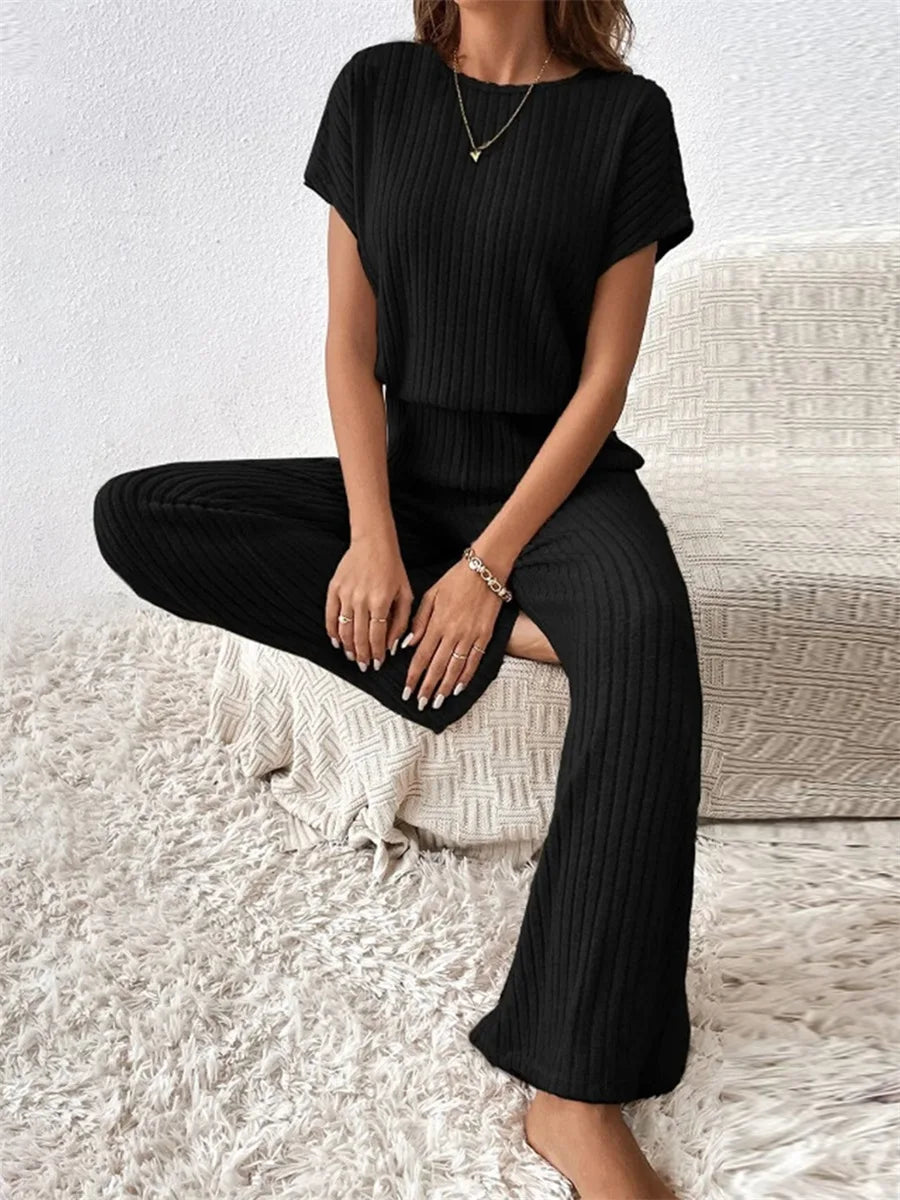 Women s 2 Piece Cozy Lounge Wear Set with Short Sleeve Ribbed Top and Wide Leg Pants for Casual Outings