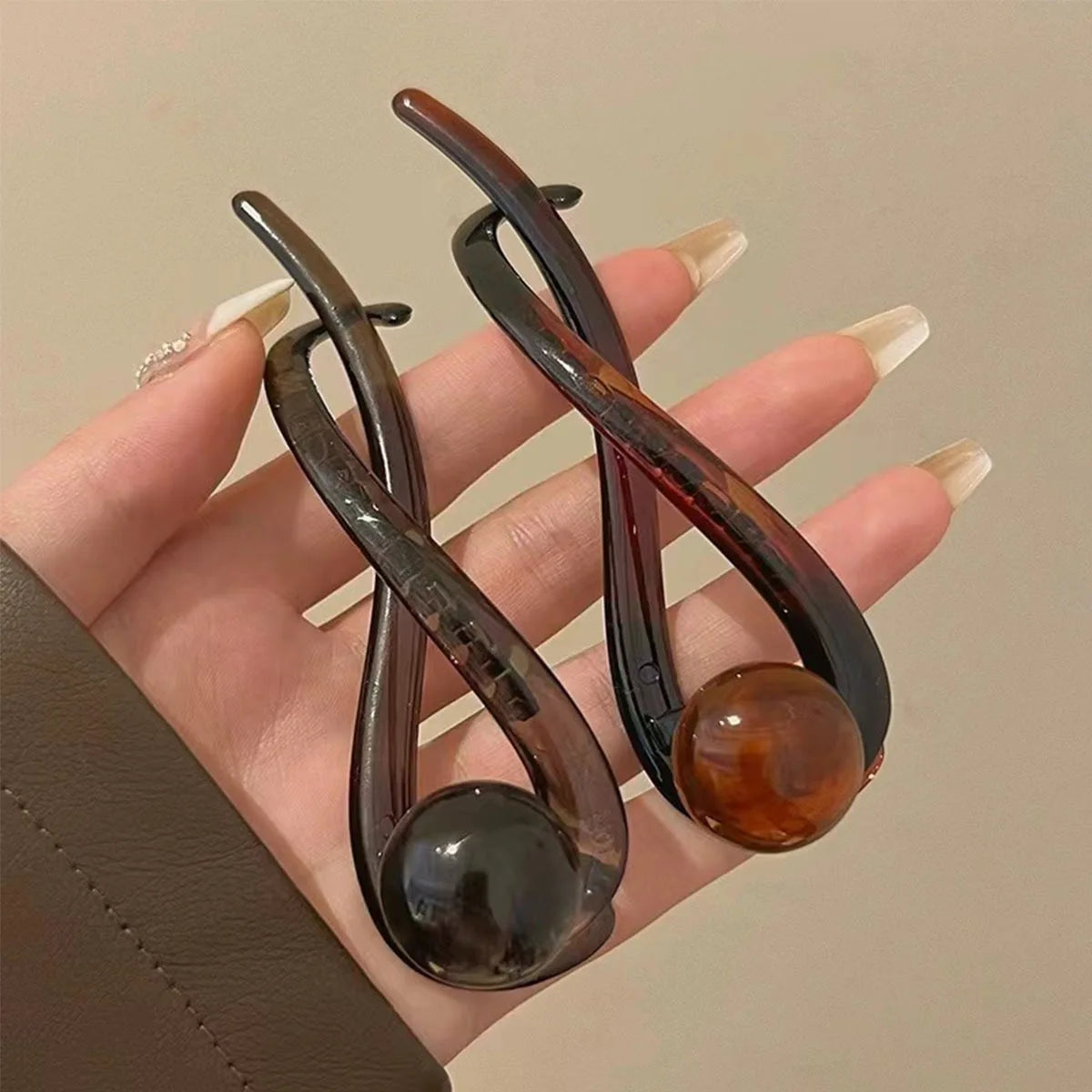Twist Hair Clip Plastic Acrylic Bead Imitation Pearl Hairpin Twisted Design Women Hair Accessories