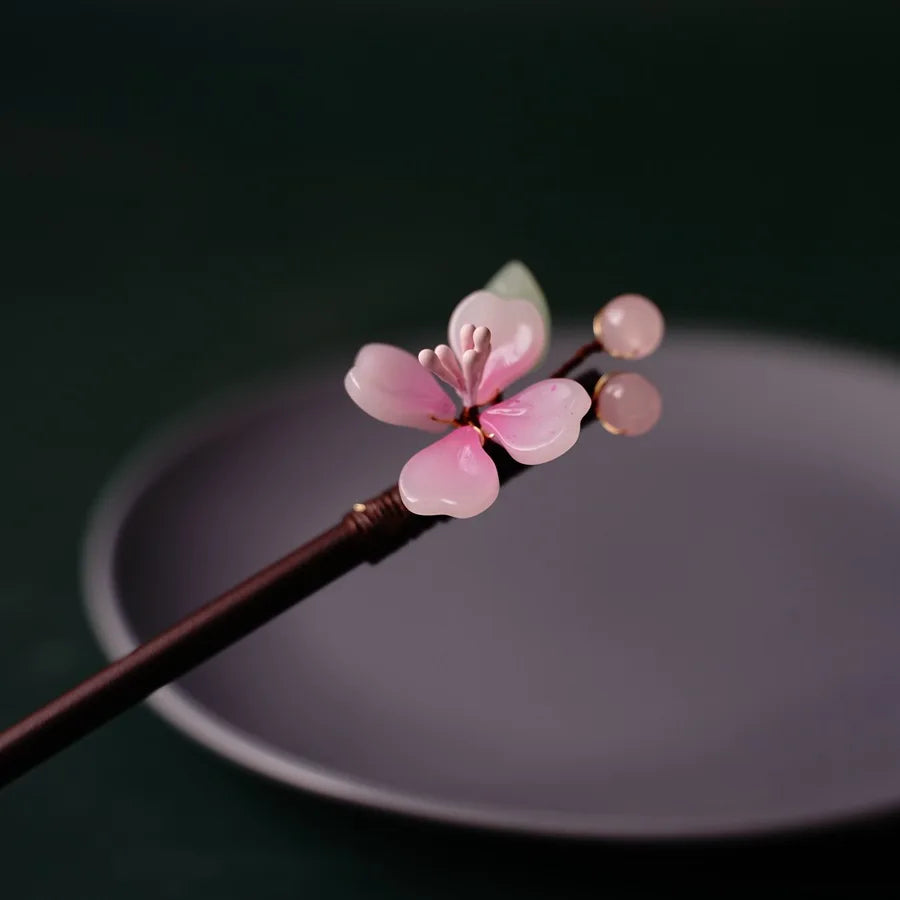 Floral Hair Pins Handmade Wooden Twist Bun Pin Chopsticks Flower Hair Clips Chinese-style Hair Stick