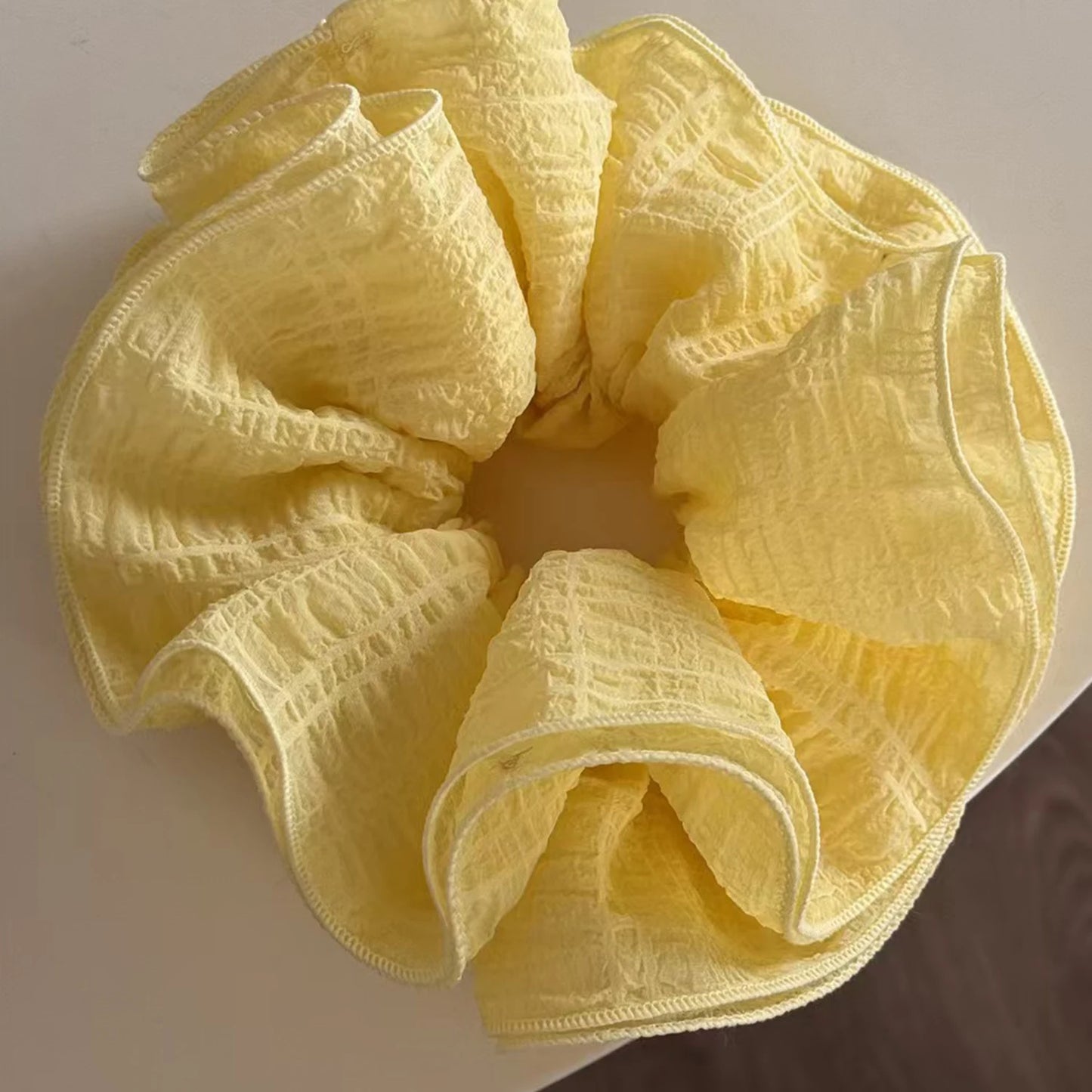 Fashion Style Big Scrunchies Hair ties For Bun Hairstyle Hair Accessories For Women Headwear