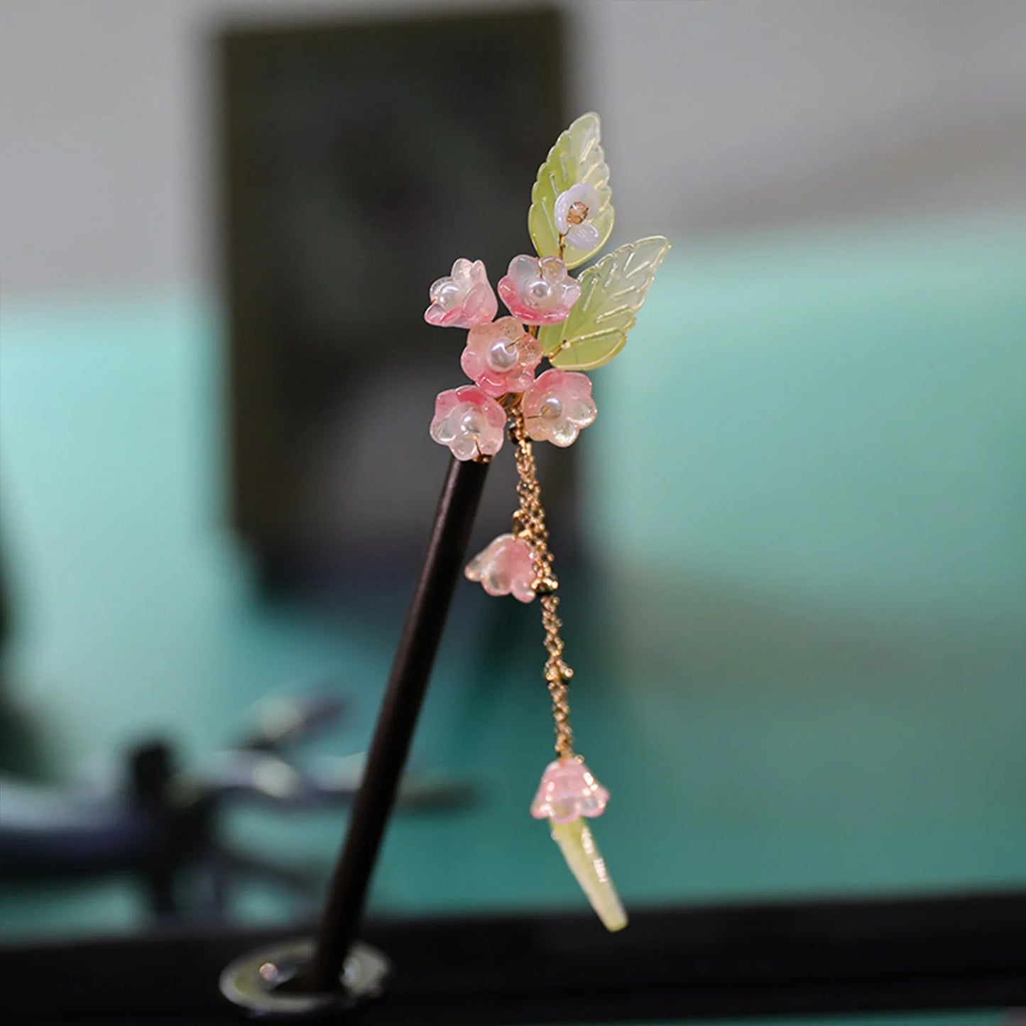Floral Hair Pins Handmade Wooden Twist Bun Pin Chopsticks Flower Hair Clips Chinese-style Hair Stick