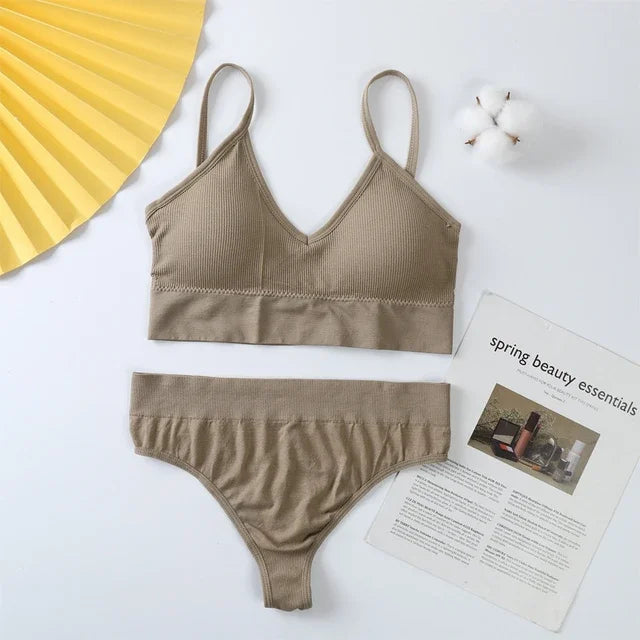 Bra and Panties Set Push Up Sports Bra Set Seamless Active Bra Thong Lingerie Set Fitness Crop Top