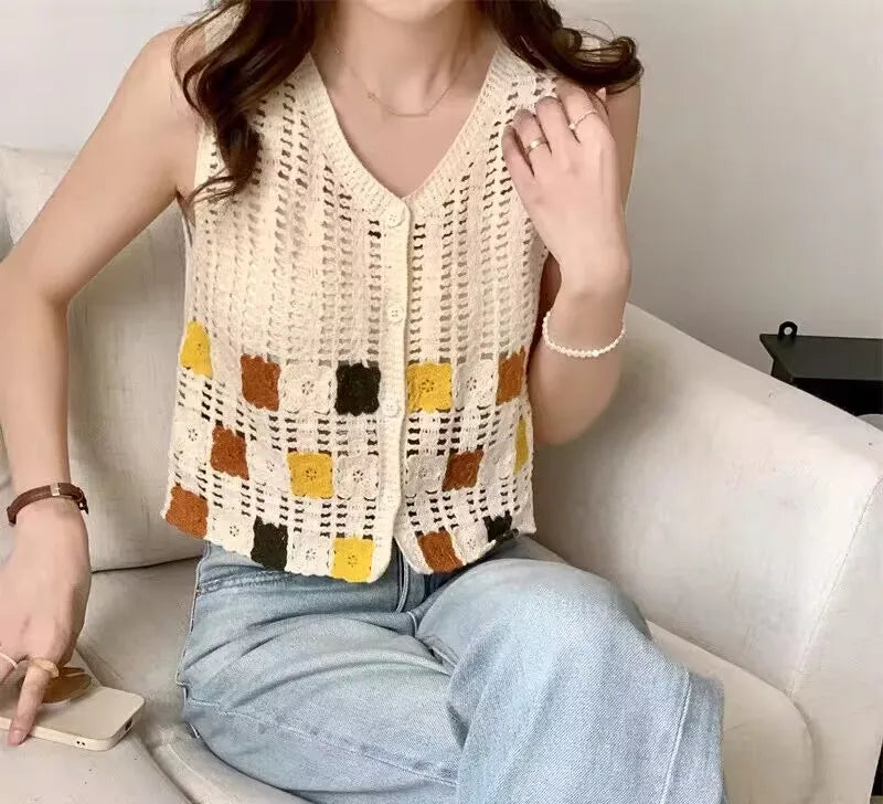 Sexy Hollow Out Knit Tank Tops Women Color block  V Neck Floral Camisole Female Beach Style Crop Top