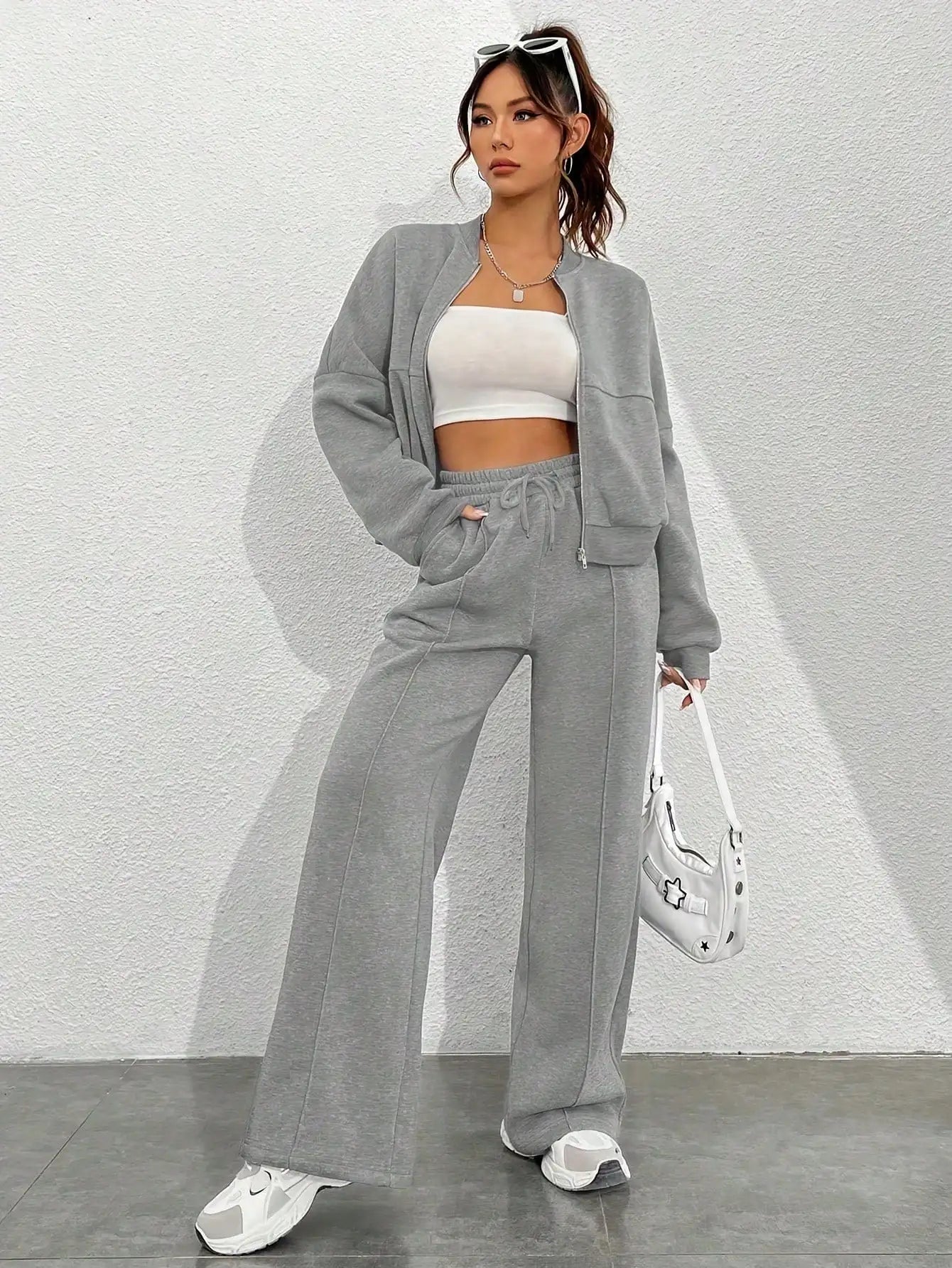 Solid Color Casual Sports Suit Long Sleeved Stand Up Collar Zipper Top and Wide Leg Pants Two-piece Set