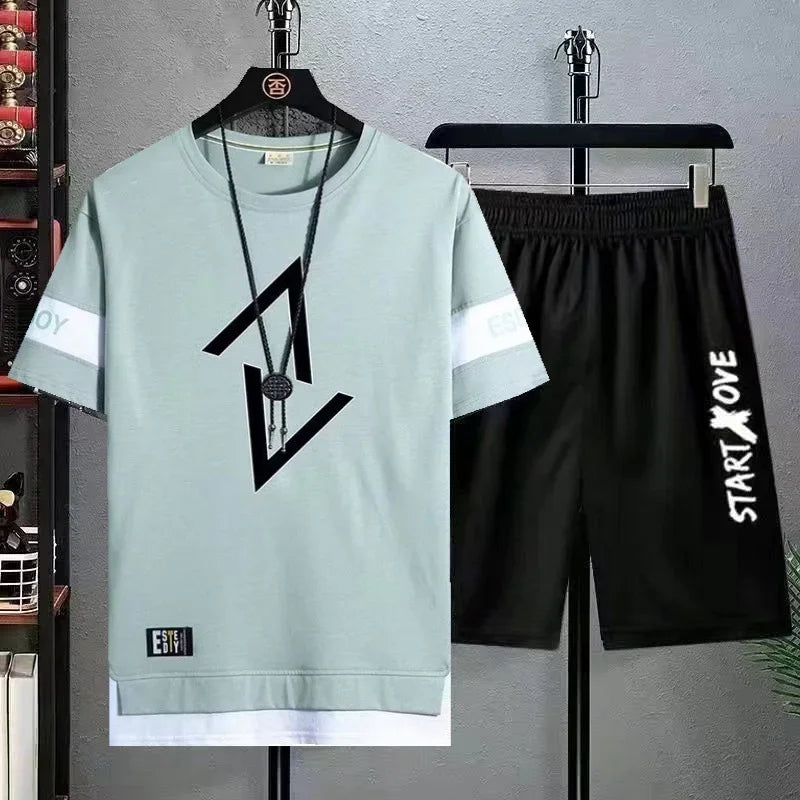 Summer set short sleeved t-shirt for men, paired with cool and trendy shorts for couples, and half sleeved clothes