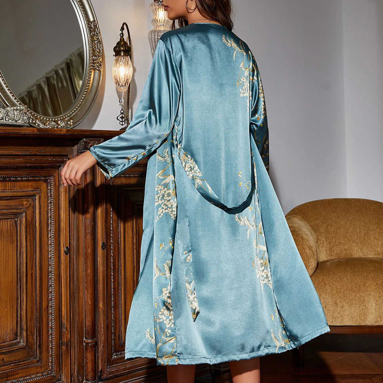 Women's Four Seasons Home Furnishing Lace Up Pajama Dresses Two Piece Set Thin Outerwear Medium Length Pajama Set