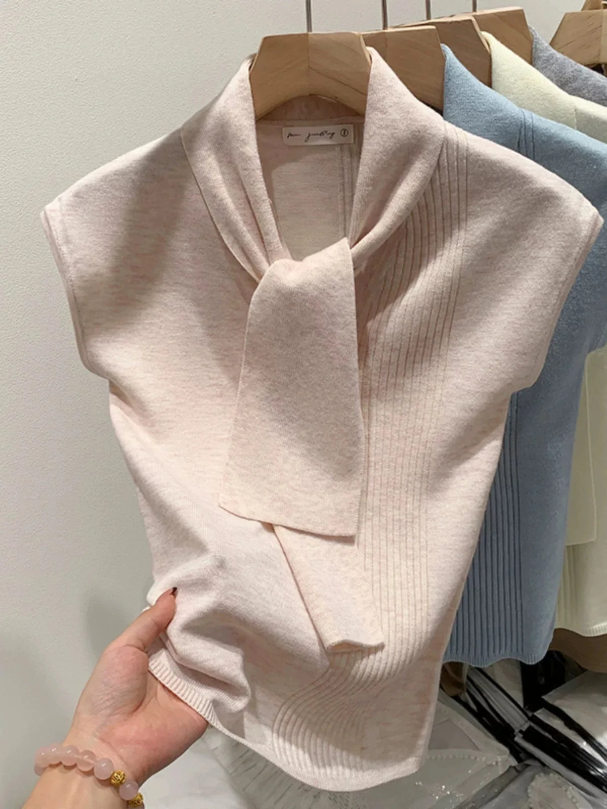Women's Knitted Tank Tops Women Thin Tops Basic Casual Tank Tops O-neck Tees Sleeveless Tops for Women