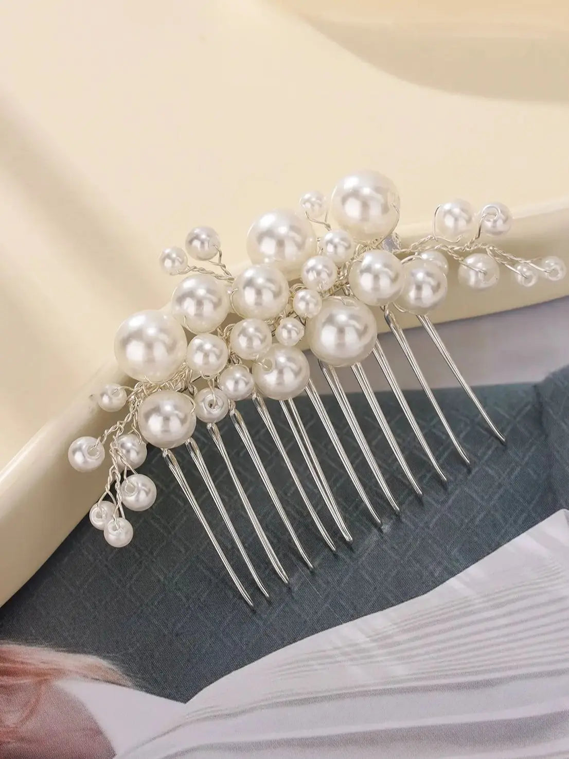 Elegant pearl  hair comb  side comb piece  hair ornament for women and girls