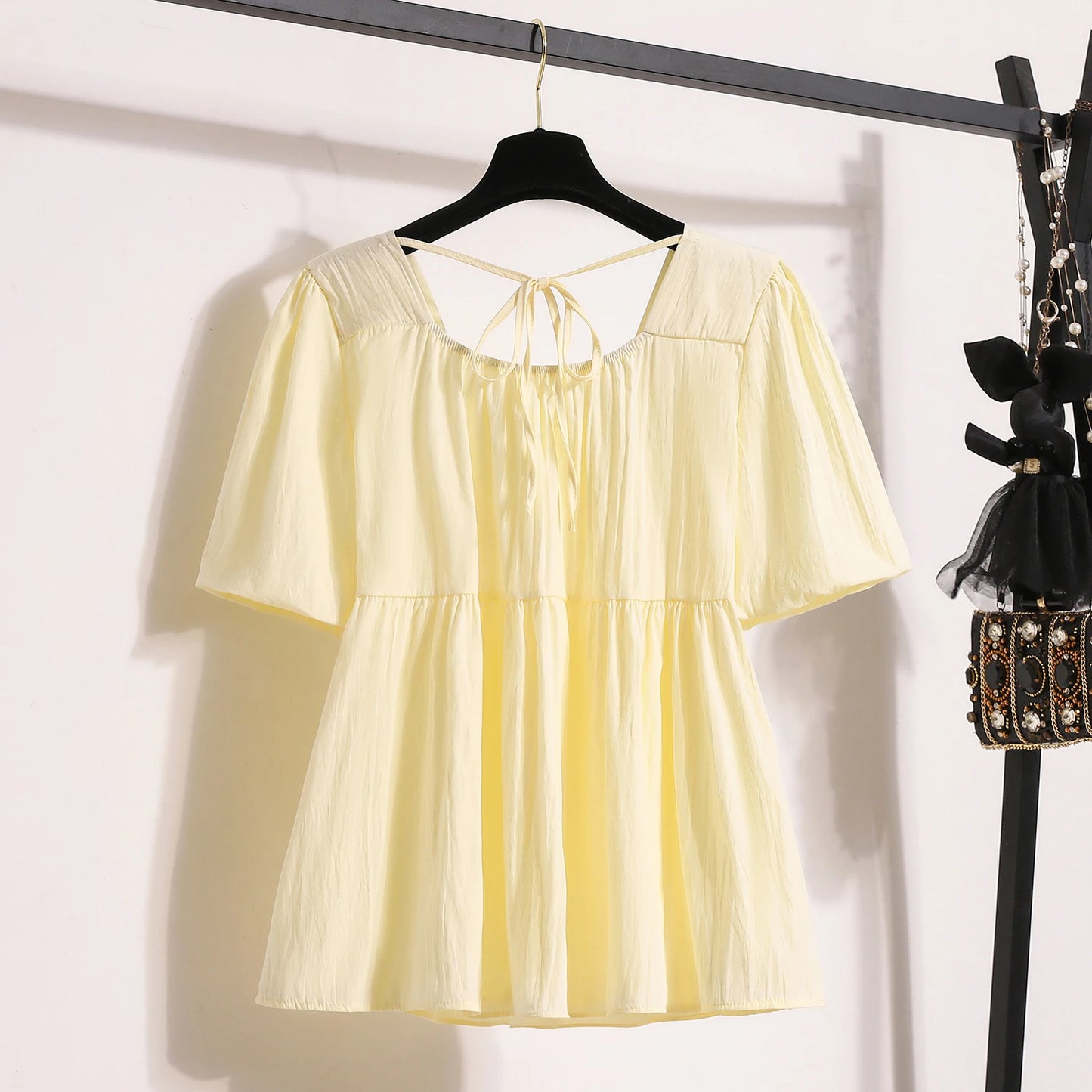 Plus Size Shirts & Blouses Women Summer Fashion Tops Short Puff Sleeve Loose Sweet Blouse Woman L-4XL