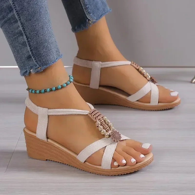 Round Toe Wedge Heel Metal Decorated Fashionable Women's Shoes Flat Wear-resistant Comfortable Casual Sandals