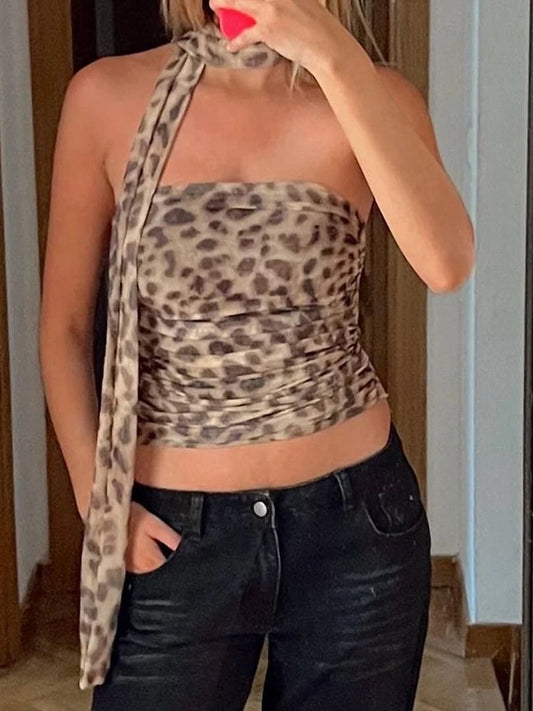 Off Shoulder Crop Top with Animal Print for Summer Beachwear