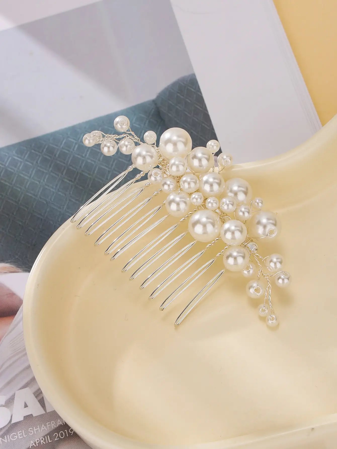 Elegant pearl  hair comb  side comb piece  hair ornament for women and girls