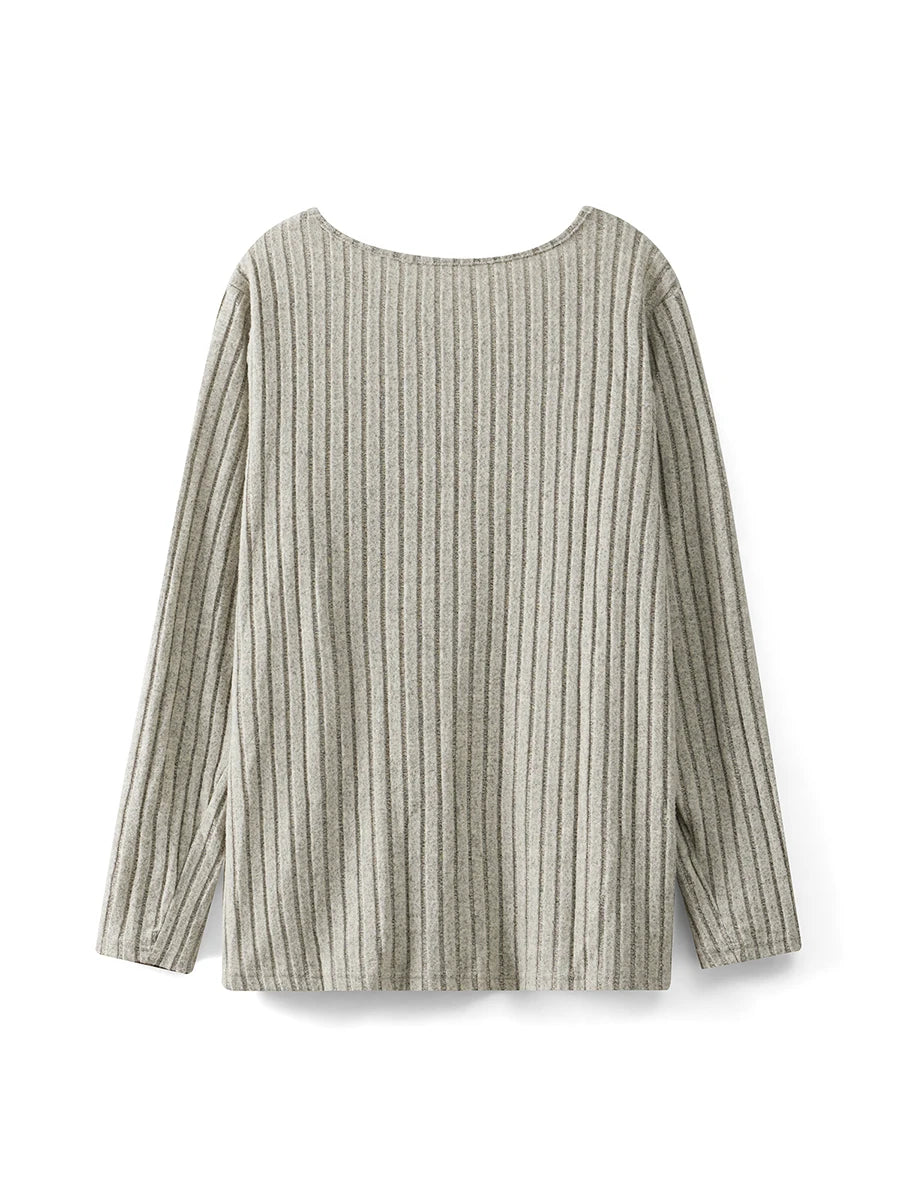 Plus Size Women s V Neck Sweater with Cut Out Detail and Ribbed Knit Design Long Sleeve Pullover