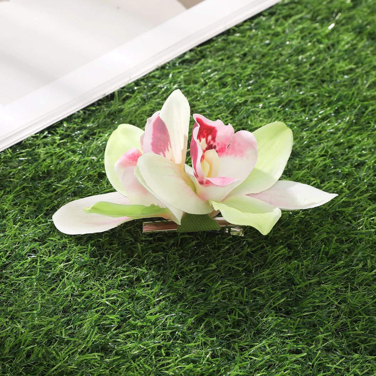 Orchid Flowers Hair Clips Bohemian Small Hairpin Barrette Beach Wedding Flower Women Holiday Hair Clip Hair Accessories