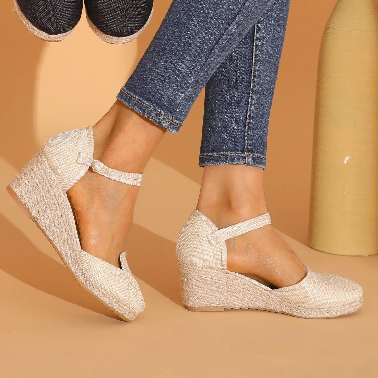 Women's Platform Wedge Linen Sandals  Versatile Braided Buckle Breathable Wedge Sandals