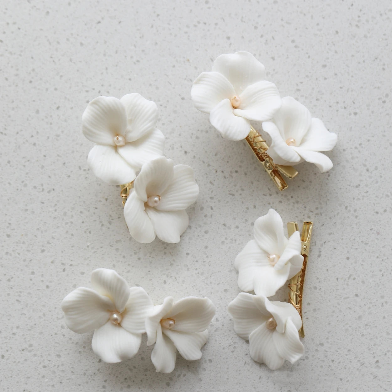 Elegant White Ceramics Flower Hairpins for Hair Jewelry Simple Floral Headpieces Women Daily Party Hairclips