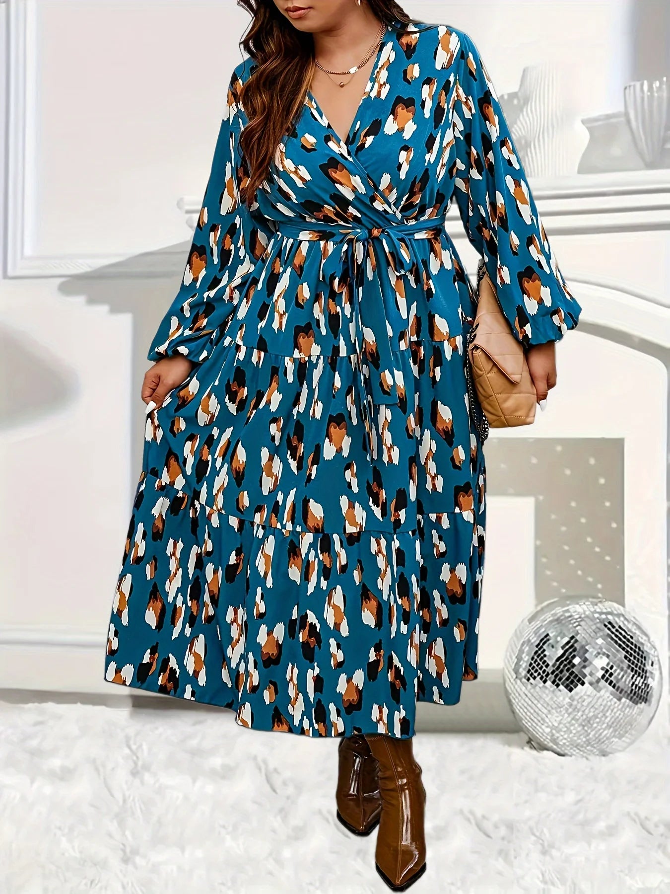 V-neck Long Sleeved  with Fashionable Printed Lantern Sleeves and Pleated Lace Up Casual Dress