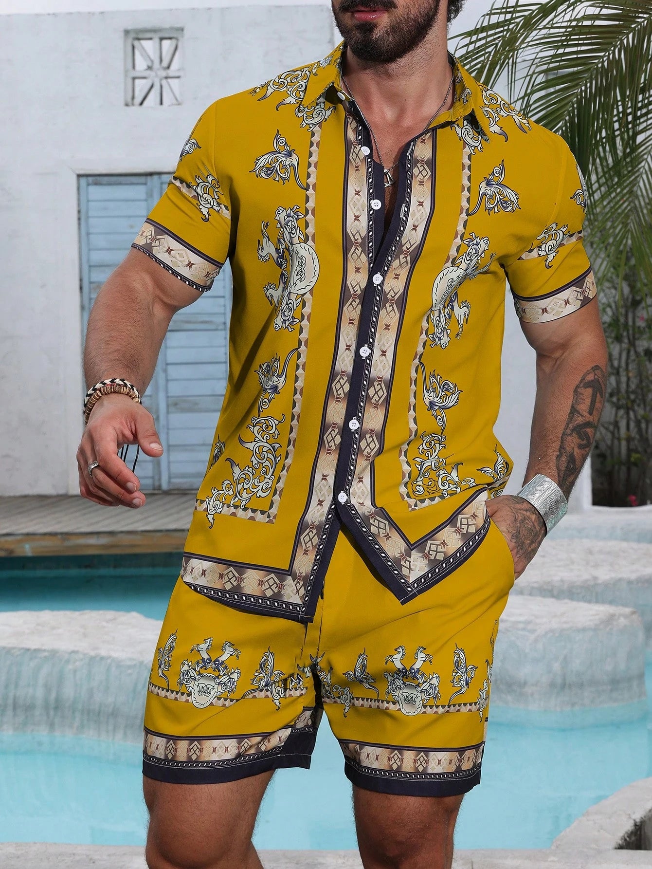 Baroque Luxury Printed Men's Shirt Shorts 2 Piece Set Summer Casual Shirt Hawaiian Beach Short-sleeved Men's Suits Clothing
