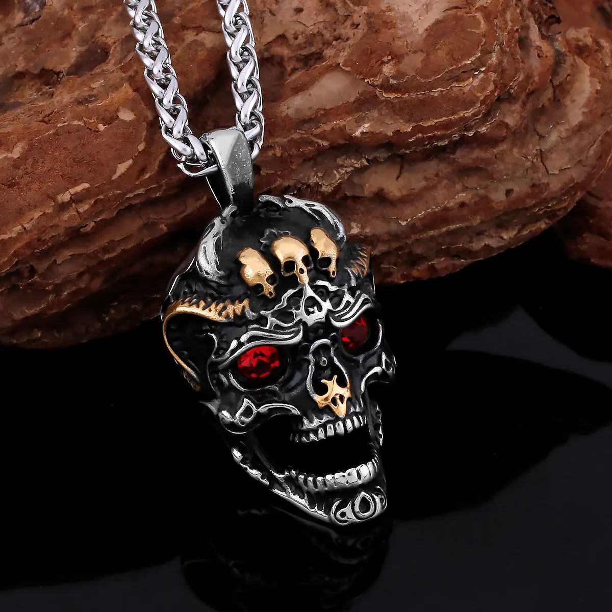 Creative 316L Stainless Steel Ghost Skull Necklace Vintage Viking Men's Neo-Gothic Fashion  Pendant Amulet