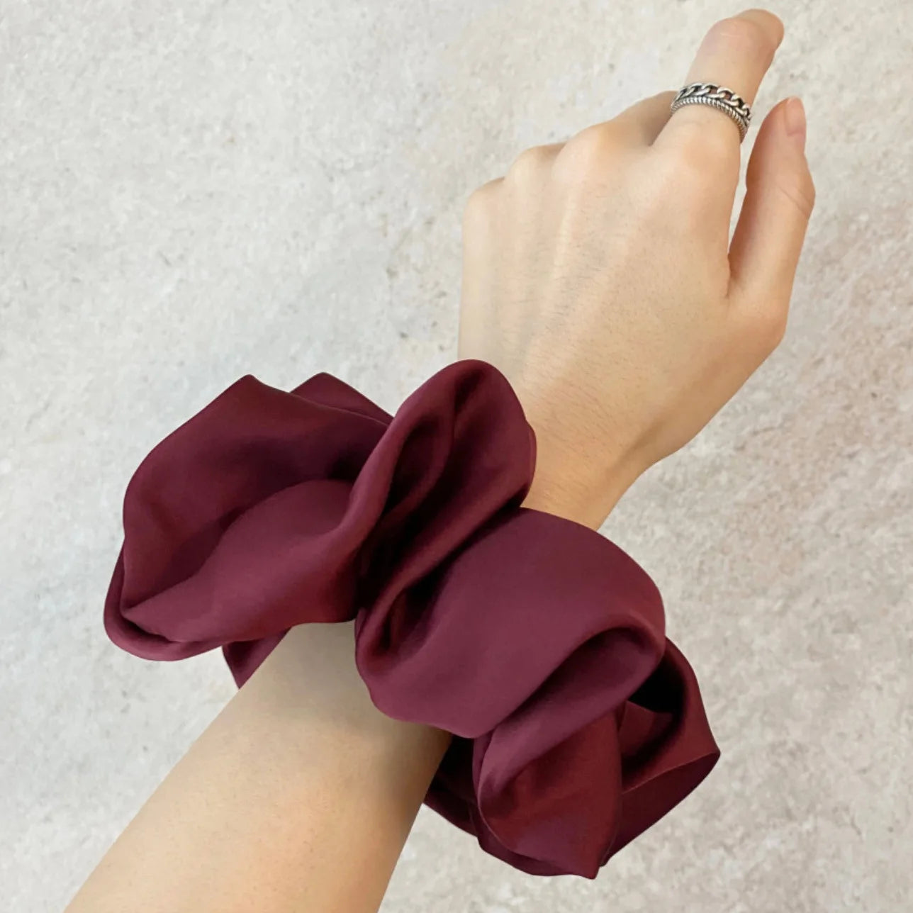 Fashion Oversized Silk Scrunchies for Women Chiffon Elastic Hair Ties Ponytail Holder Headwear