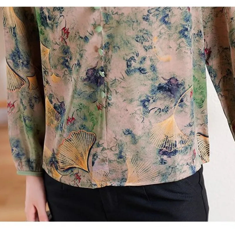 Lotus Collar Print